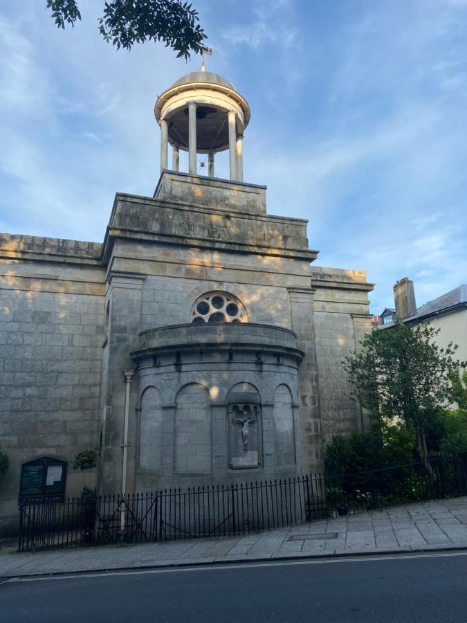 Apartment No 8 - Stay In Style In The Heart Of The Cathedral City. Truro Buitenkant foto