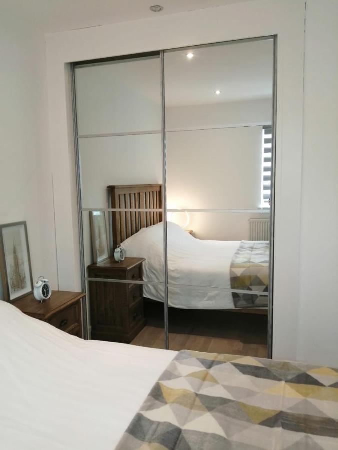 Apartment No 8 - Stay In Style In The Heart Of The Cathedral City. Truro Buitenkant foto
