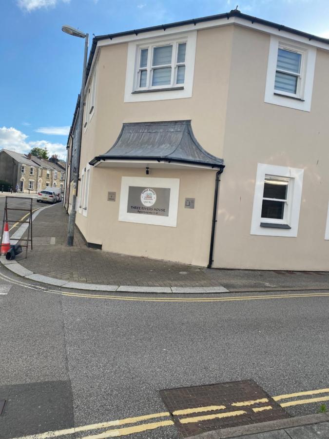Apartment No 8 - Stay In Style In The Heart Of The Cathedral City. Truro Buitenkant foto