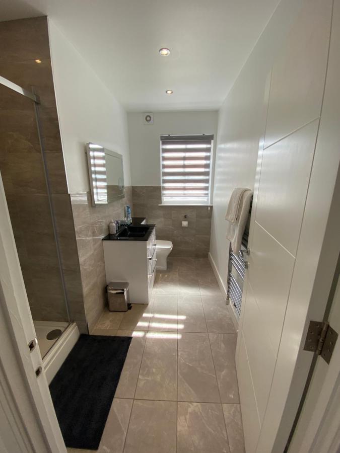 Apartment No 8 - Stay In Style In The Heart Of The Cathedral City. Truro Buitenkant foto